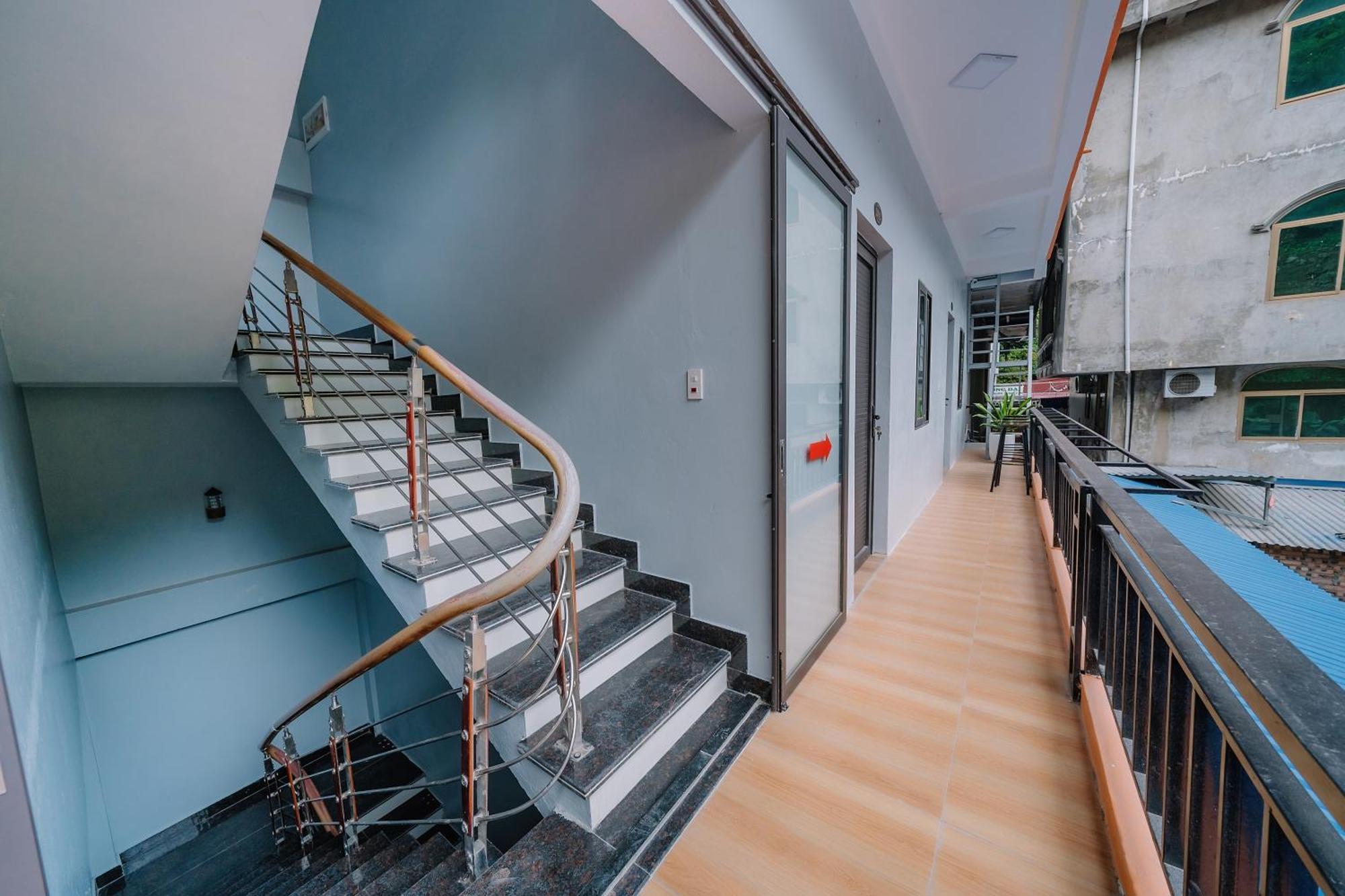 Napoli Hostel Chan Chau Екстериор снимка