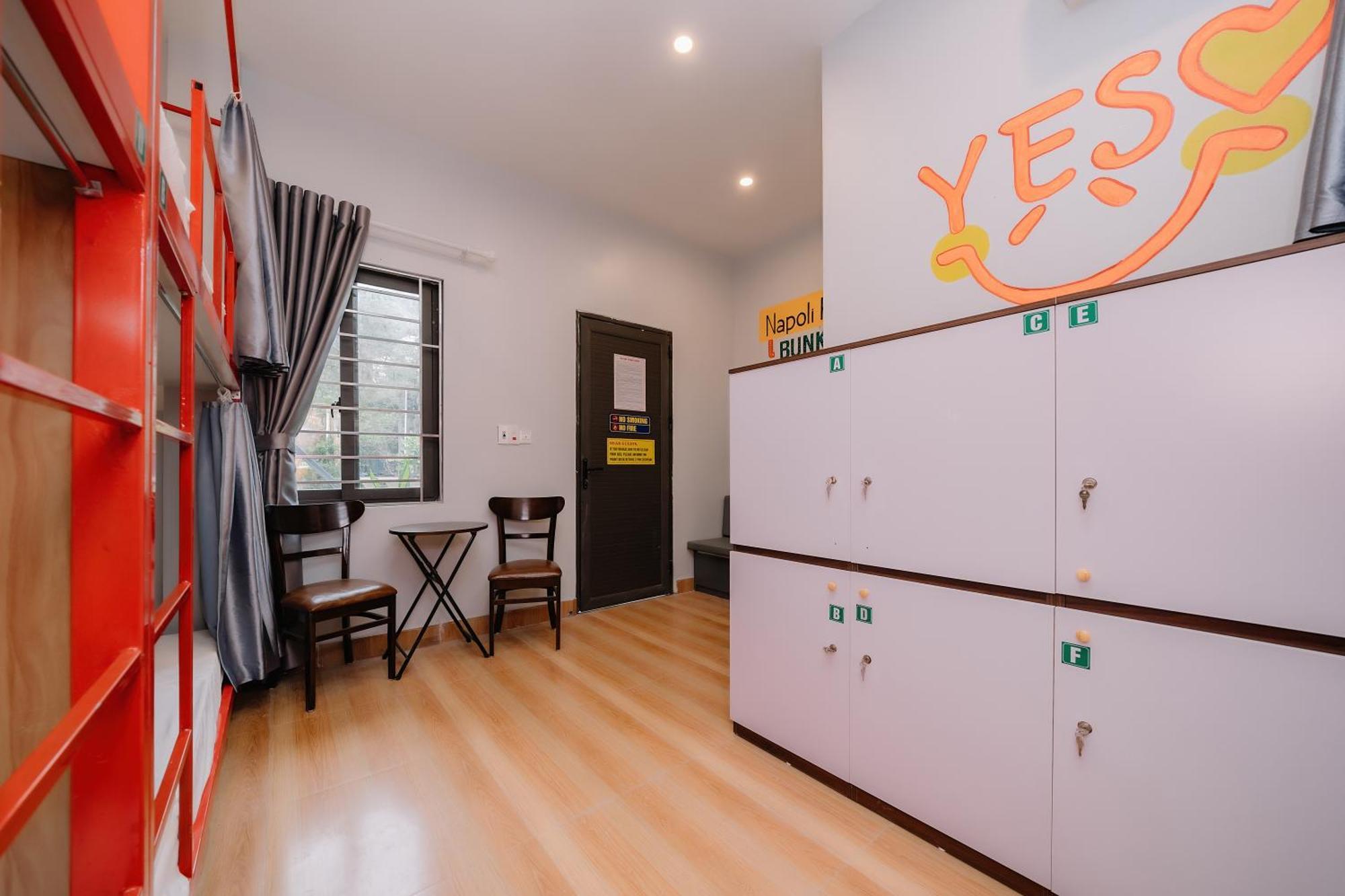 Napoli Hostel Chan Chau Екстериор снимка