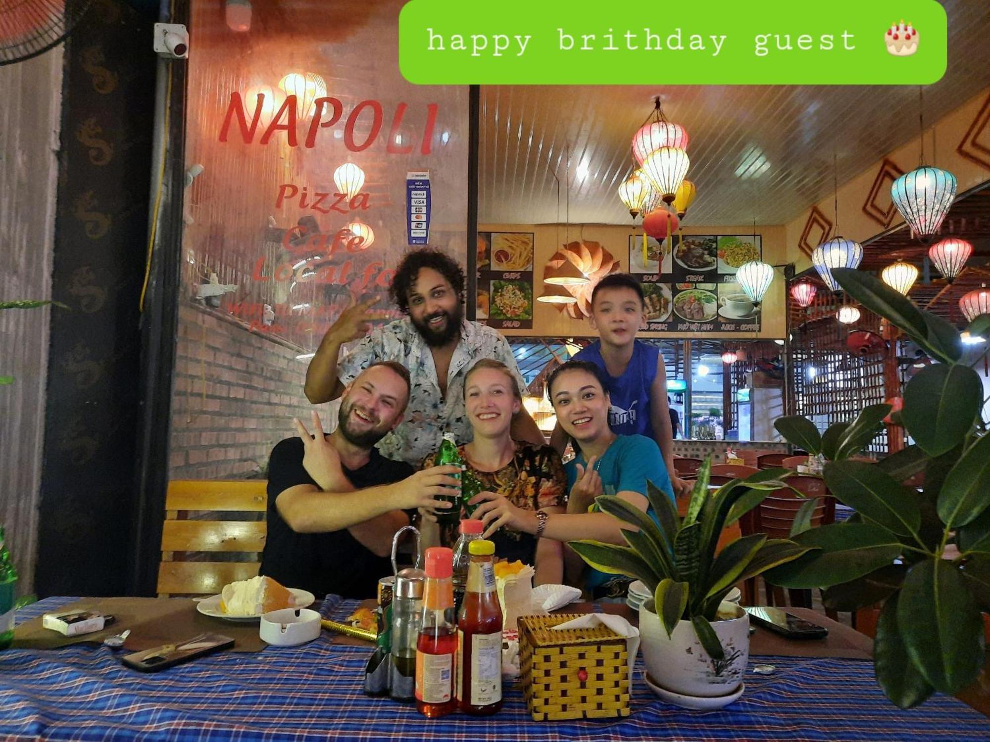 Napoli Hostel Chan Chau Екстериор снимка