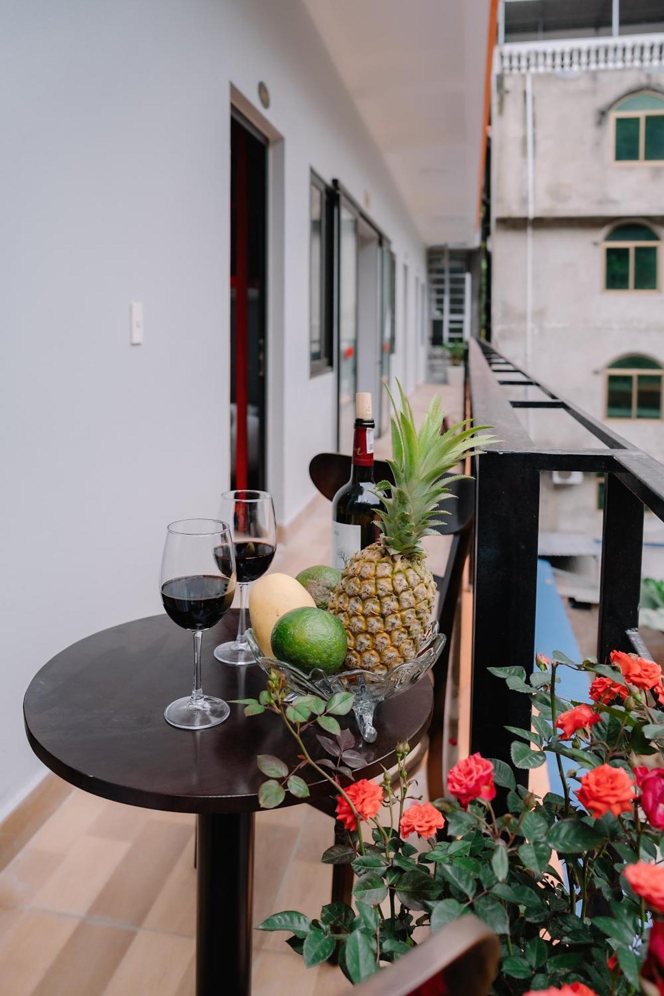 Napoli Hostel Chan Chau Екстериор снимка