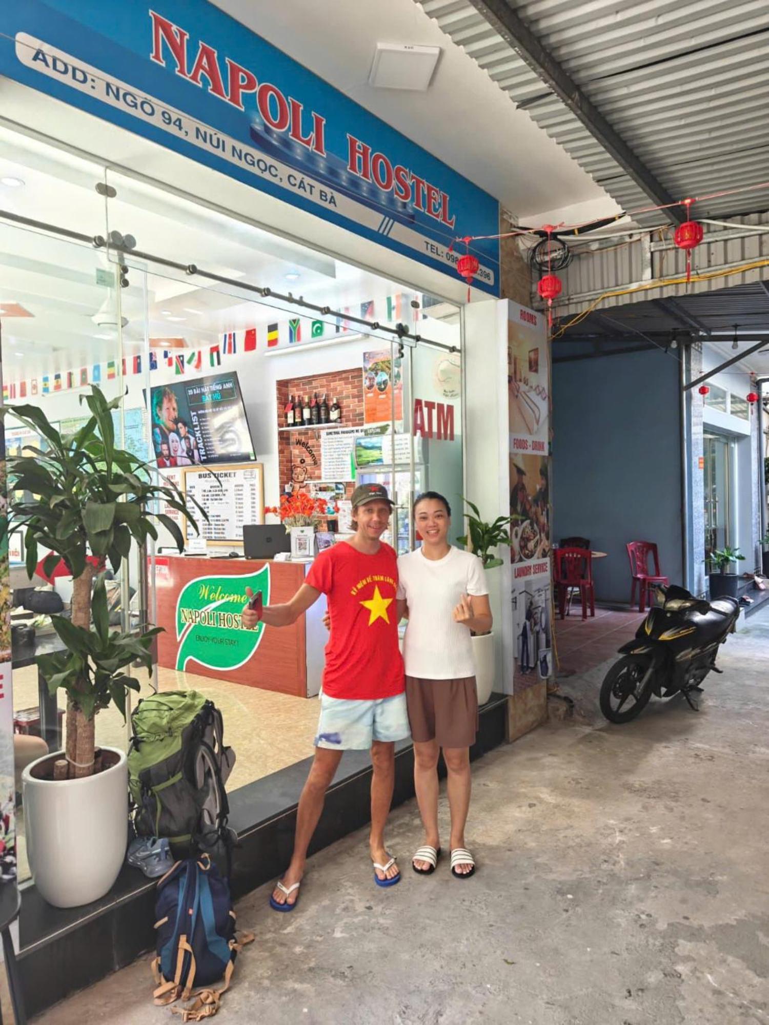 Napoli Hostel Chan Chau Екстериор снимка