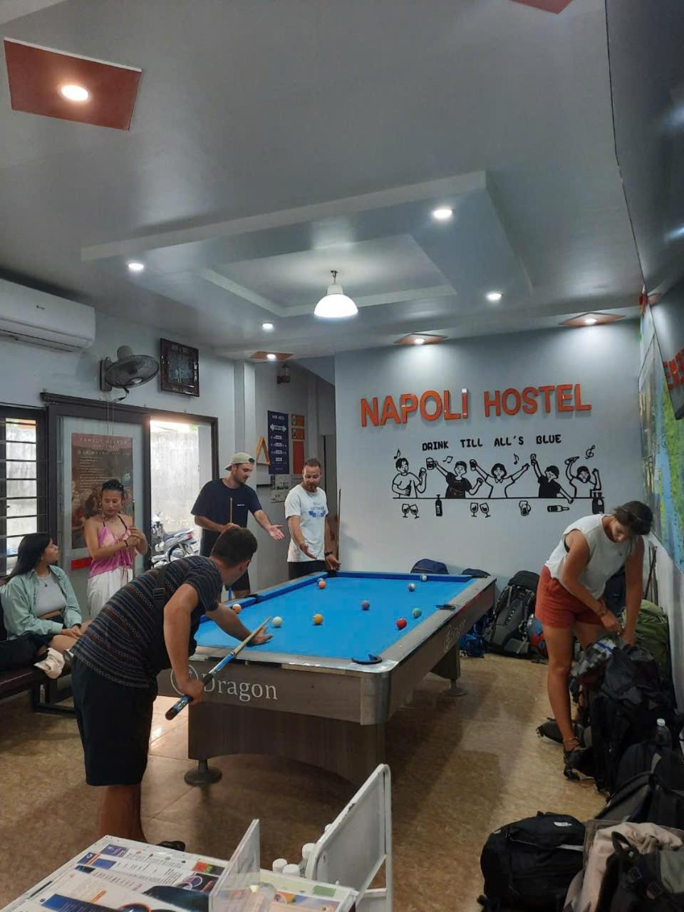 Napoli Hostel Chan Chau Екстериор снимка